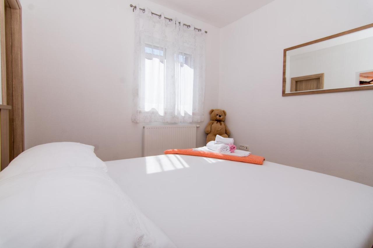 Apartments Ploka Okrug Gornji Extérieur photo