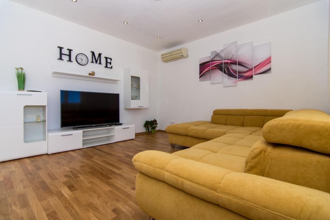 Apartments Ploka Okrug Gornji Extérieur photo