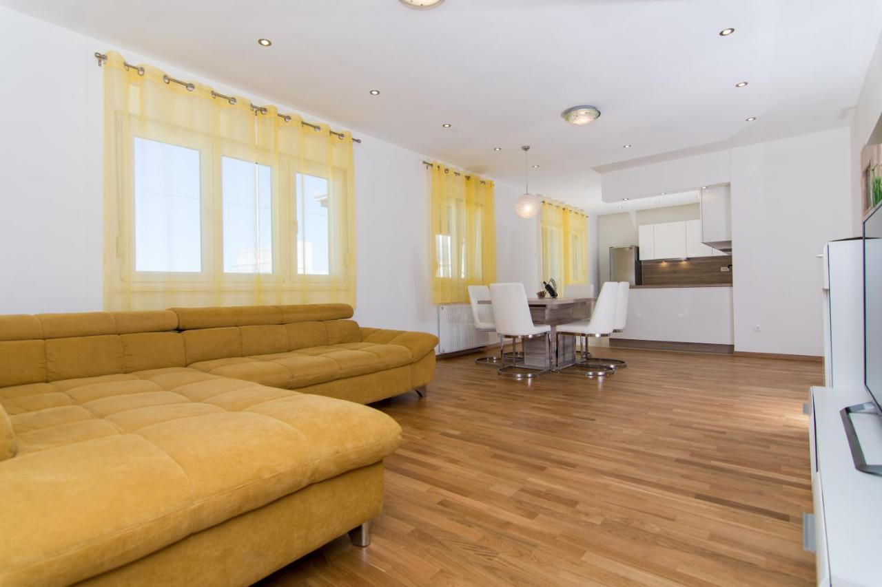 Apartments Ploka Okrug Gornji Extérieur photo